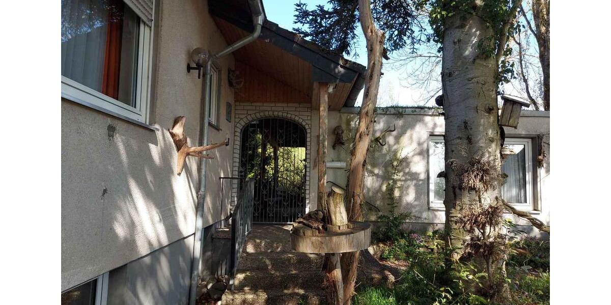 Einfamilienhaus Korbach - 8 Zimmer, 189 m&sup2;, 272.000&euro; | Angebot:26426978