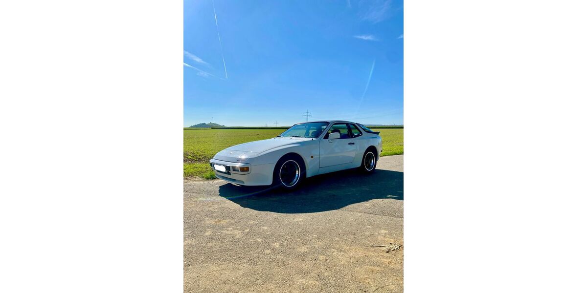 Porsche 944 104.000 km 22.944 &euro; Stuttgart 70499