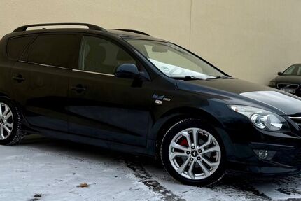 Hyundai i30 83.835 km 6.990 &euro; Hamburg 20537