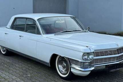 Cadillac Deville 7.619 km 20.000 &euro; Selb 95100