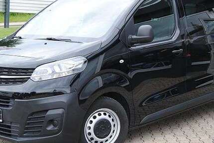 Opel Vivaro 47.500 km 26.990 &euro; Frankenberg 09669