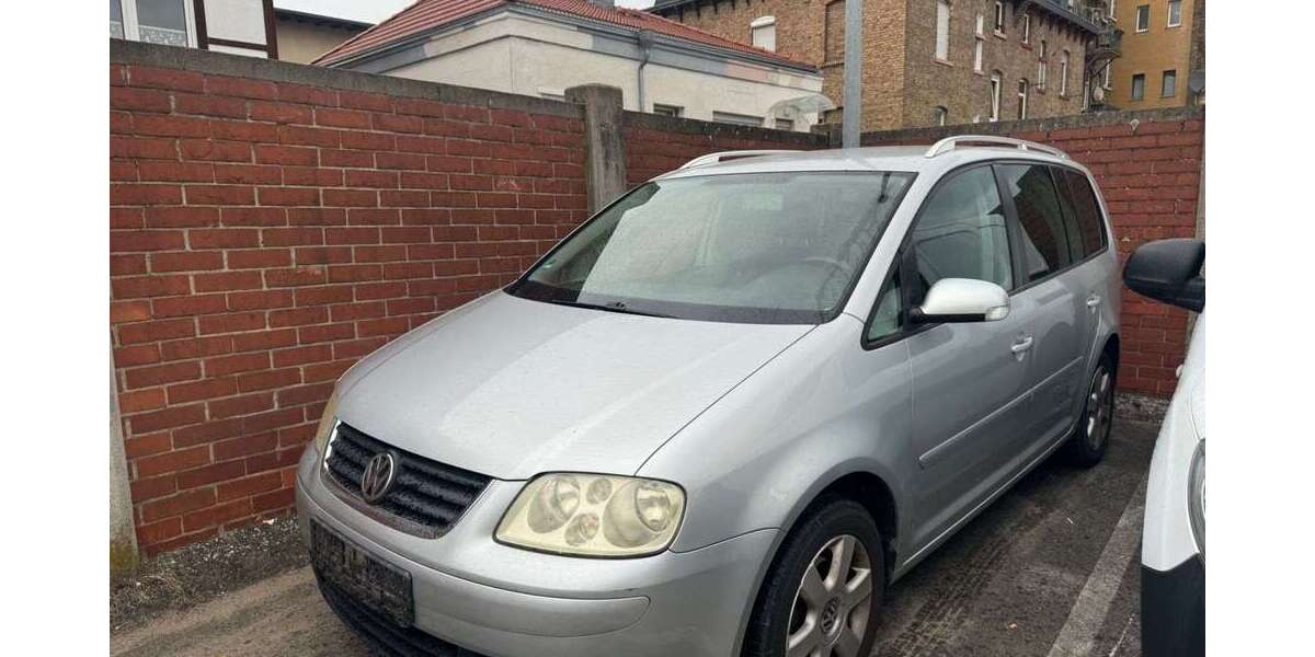 VW Touran 289.000 km 989 &euro; Mainz-Mombach 55120