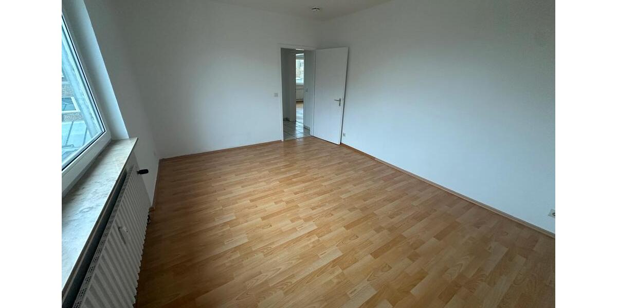 Etagenwohnung Pinneberg - 3 Zimmer, 66 m&sup2;, 179.000&euro; | Angebot:25809650