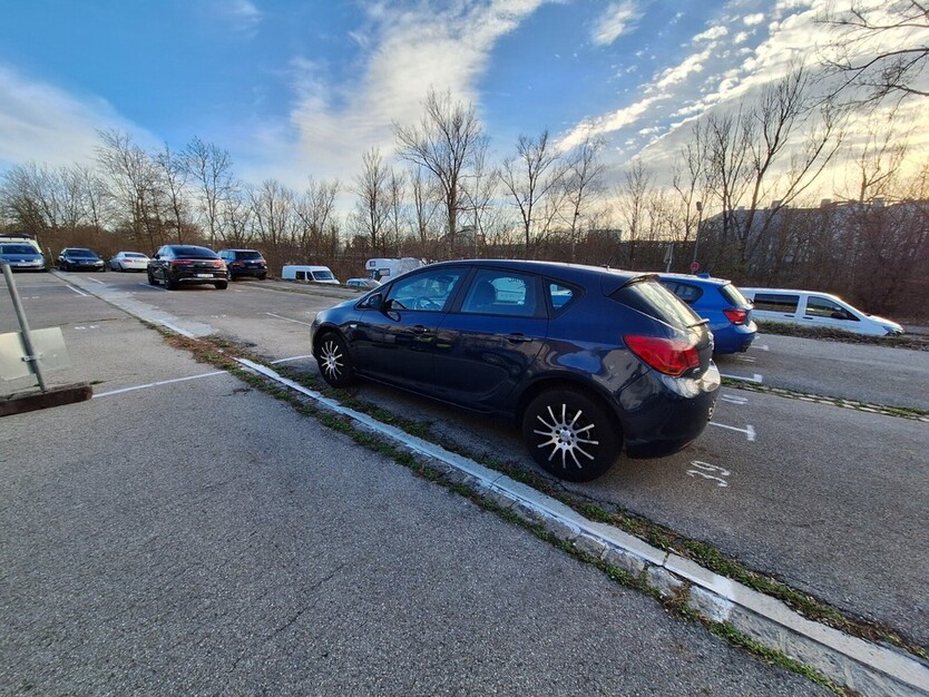 Opel Astra 141.000 km 5.190 € Augsburg 86150