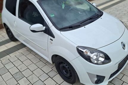 Renault Twingo 80.000 km 2.499 &euro; zella-mehlis 98544