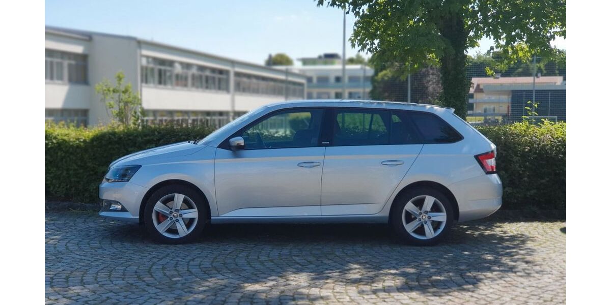 Skoda Fabia 66.000 km 13.500 &euro; Trostberg 83308