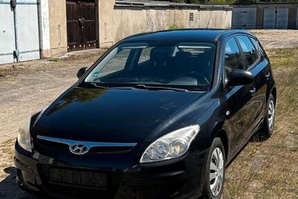 Hyundai i30 117.000 km 2.999 &euro; Eisenhüttenstadt 15890