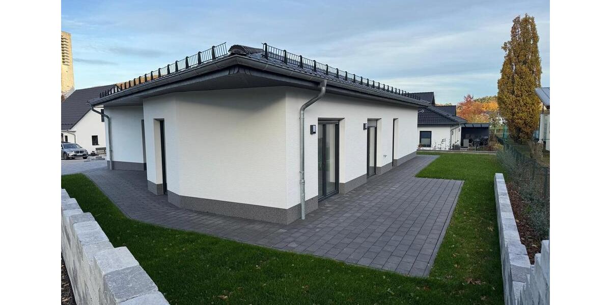 Bungalow Bad Wildungen - 4 Zimmer, 150 m&sup2;, 1.950&euro; | Angebot:23476136