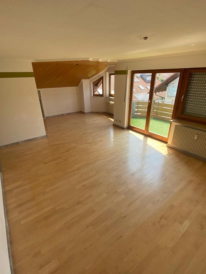 Attraktive 4-Zimmer-Dachgeschosswohnung in Ettenheim zimmer