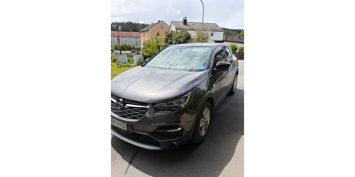 Opel Grandland (X) 36.500 km 17.390 &euro; Neustadt a. d. Waldnaab 92660