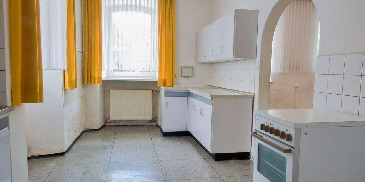 Bauernhaus, Landhaus Hahnbach - 9 Zimmer, 290 m&sup2;, 175.000&euro; | Angebot:25734670