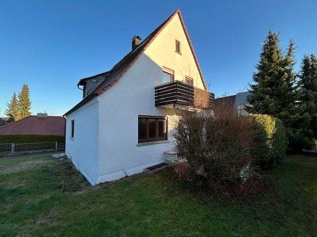 Einfamilienhaus Herzogenaurach - 7 Zimmer, 122 m&sup2;, 690.000&euro; | Angebot:25565815