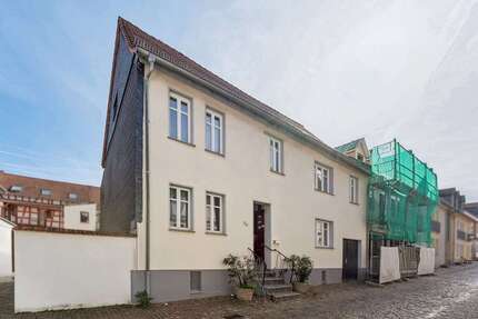 Haus Idstein - 9 Zimmer, 176 m&sup2;, 279.000&euro; | Angebot:27243607