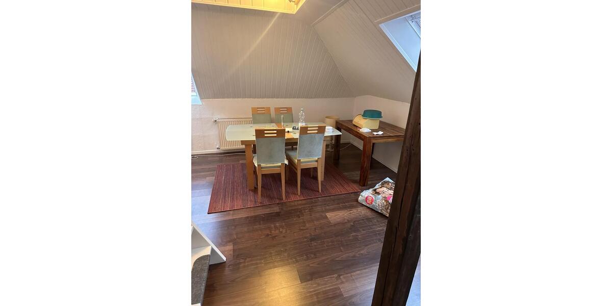 Dachgeschoßwohnung Bremen Neustadt - 1.5 Zimmer, 40 m&sup2;, 650&euro; | Angebot:25407607