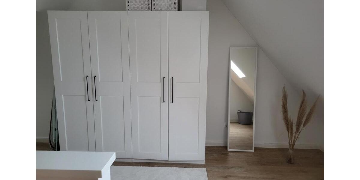 Maisonettenwohnung Weddingstedt - 4 Zimmer, 123 m&sup2;, 1.125&euro; | Angebot:25395991