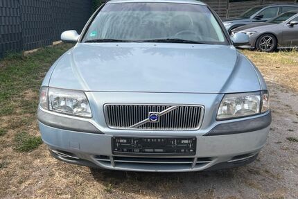 Volvo S80 156.000 km 2.600 &euro; Recklinghausen 45665