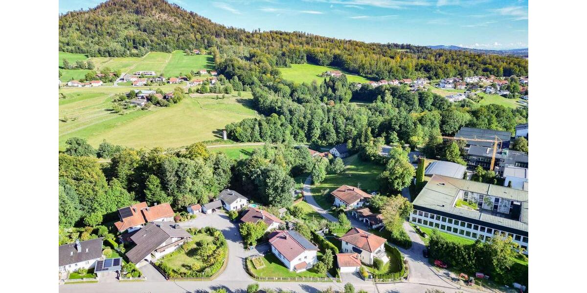 Einfamilienhaus Hauzenberg - 6 Zimmer, 192 m&sup2;, 1.350&euro; | Angebot:26297669