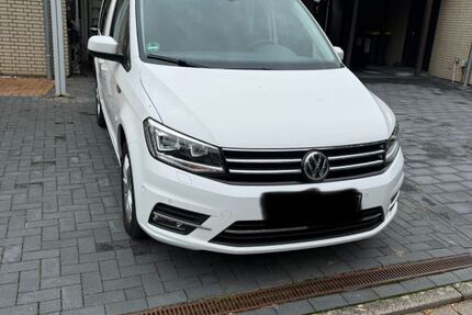 VW Caddy 93.587 km 25.900 &euro; Celle 29227