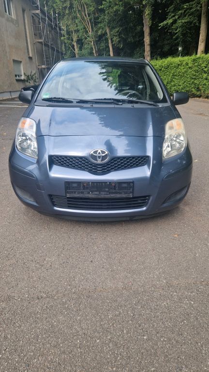 Yaris