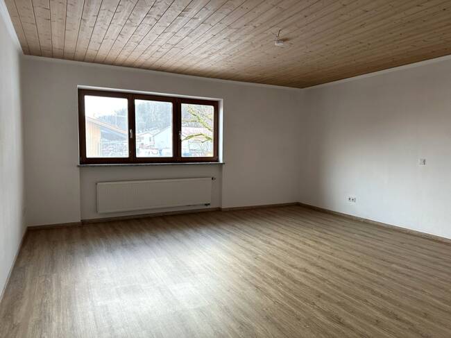 Gewerbeobjekt Großweil - 1.050&euro; | Angebot:24041450