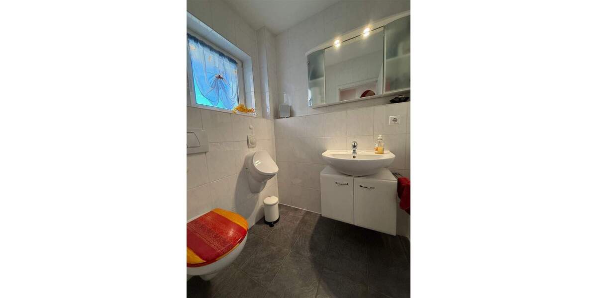 Einfamilienhaus Schwaig b. Nürnberg Schwaig - 6 Zimmer, 160 m&sup2;, 869.000&euro; | Angebot:25141506