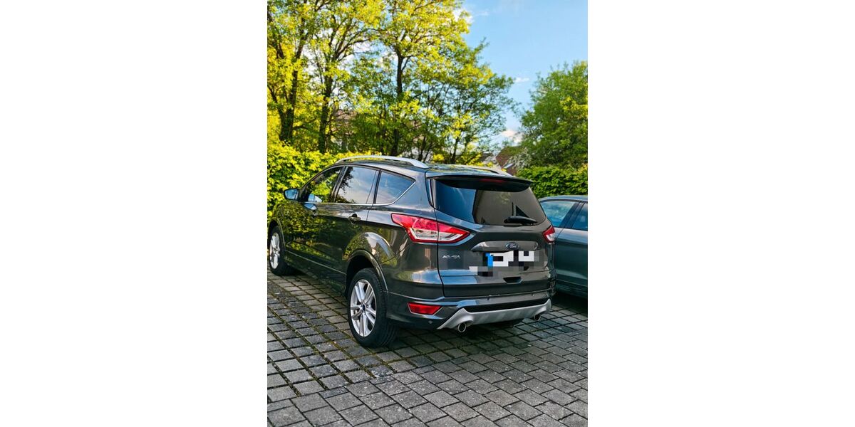 Ford Kuga 188.000 km 9.360 &euro; Vohburg 85088