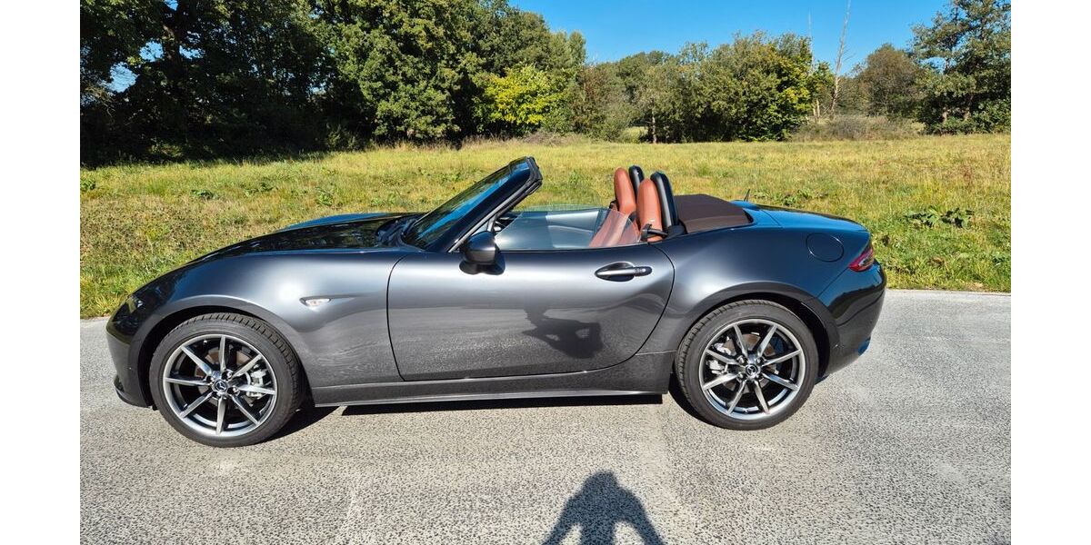 Mazda MX-5 1.980 km 29.950 &euro; Tangstedt 22889