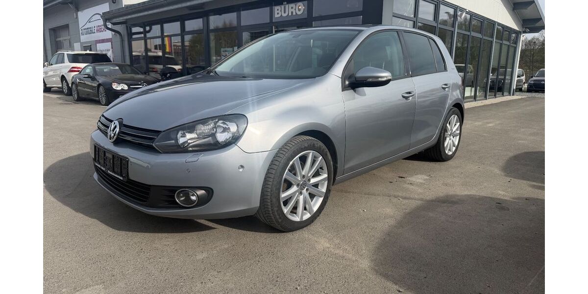 VW Golf 77.396 km 5.890 &euro; Windischeschenbach 92670