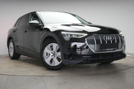 Audi e-tron 61.000 km 29.990 &euro; Braunschweig 38110