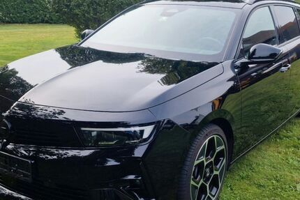 Opel Astra 8.000 km 27.500 € Burg 03096