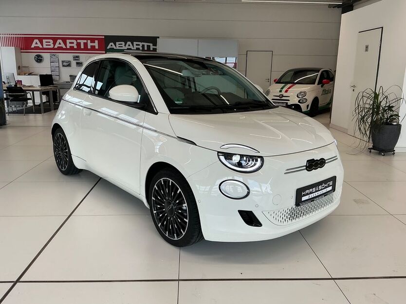 Fiat 500e 12.467 km 26.990 € Eckental 90542