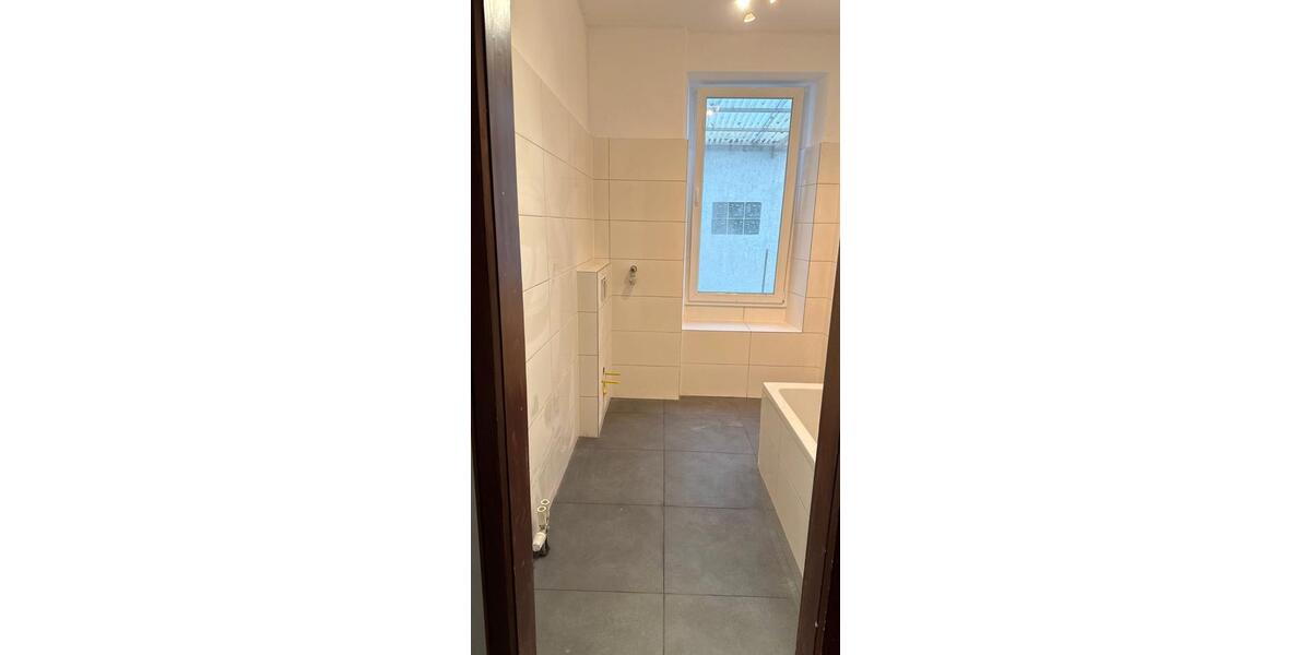 Erdgeschoßwohnung Kaiserslautern Betzenberg - 3 Zimmer, 88 m&sup2;, 1.000&euro; | Angebot:26312871