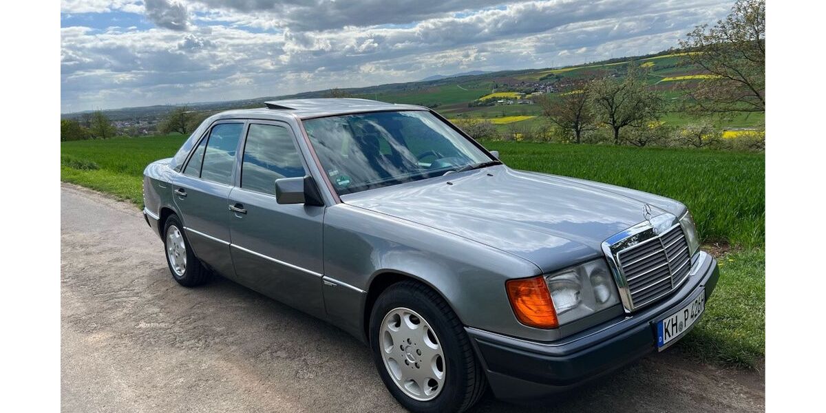 Mercedes-Benz 220 183.300 km 13.650 &euro; Florstadt 61197