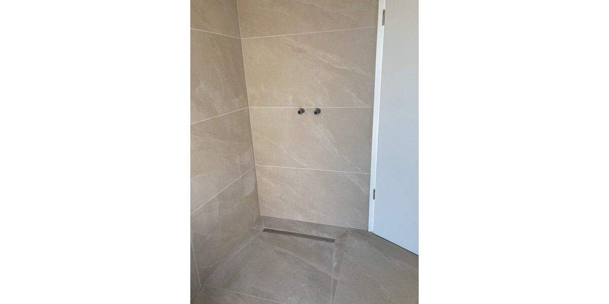 Etagenwohnung Würzburg Heidingsfeld - 2 Zimmer, 70 m&sup2;, 395.000&euro; | Angebot:25336196