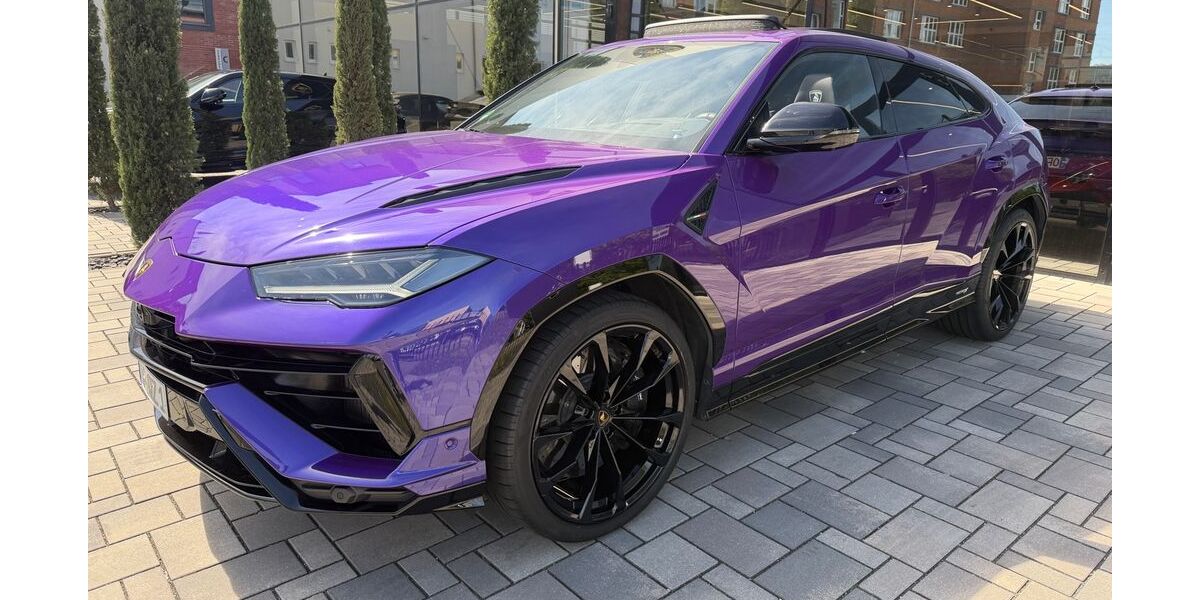 Lamborghini Urus 15.000 km 268.000 &euro; Rödermark 63322