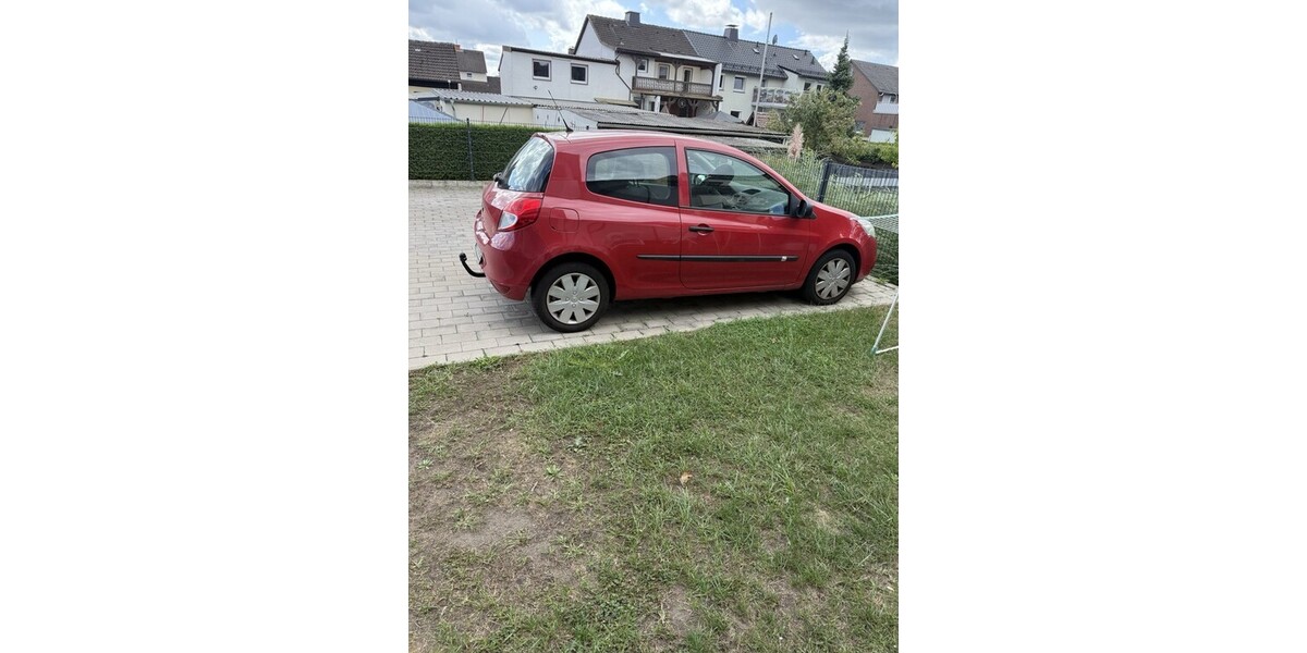Renault Clio 190.000 km 2.399 &euro; Hamm 59065