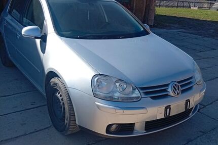 VW Golf 252.000 km 1.800 &euro; Lengenfeld 08485
