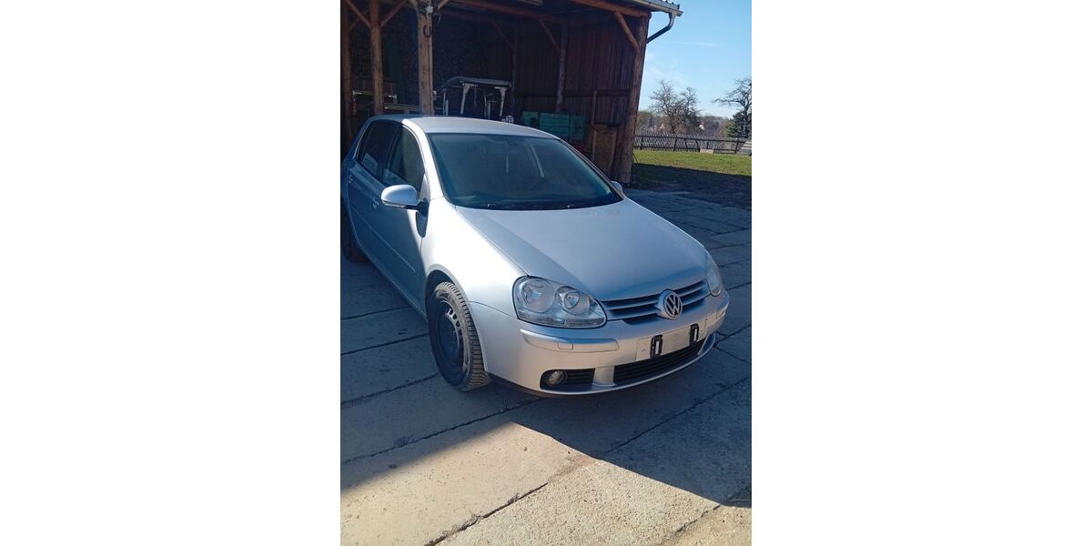 VW Golf 252.000 km 1.800 &euro; Lengenfeld 08485