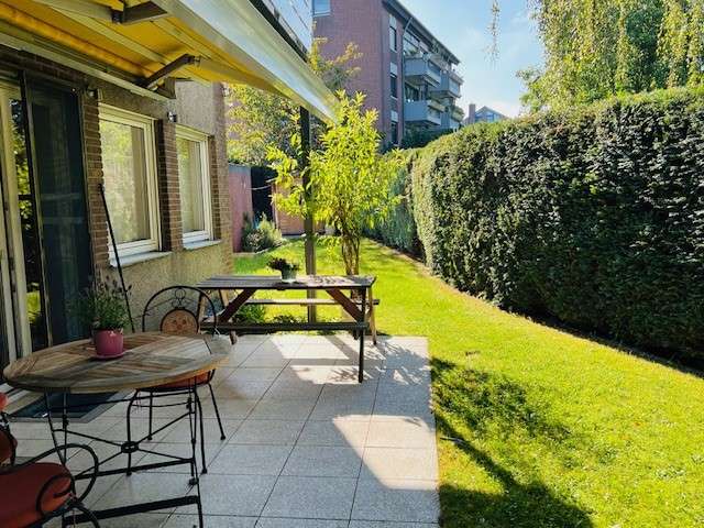 Haus zum Kaufen in Krefeld 578.000 € 200 m²