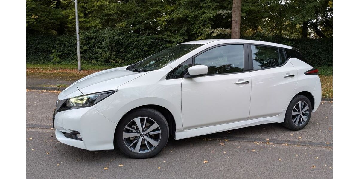 Nissan Leaf 36.750 km 12.025 &euro; Hamm 59071