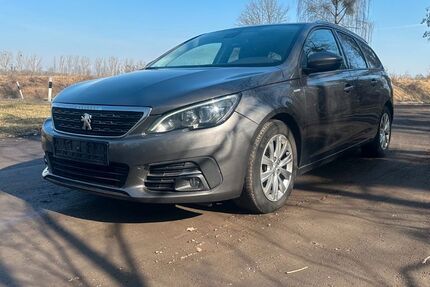 Peugeot 308 144.500 km 9.700 &euro; Liebenwalde 16559