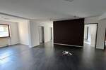 Gewerbeobjekt Zirndorf - 5 Zimmer, 136 m&sup2;, 1.250&euro; | Angebot:24544355