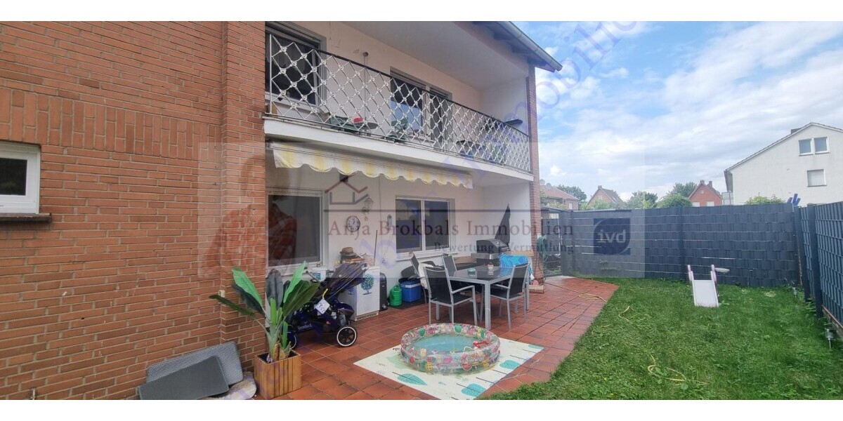 Zweifamilienhaus mit ausgebautem DG und mit 3 Garagen in Harsewinkel, provisionsfrei für Käufer - Zweifamilienhaus Harsewinkel | Angebot:22458103