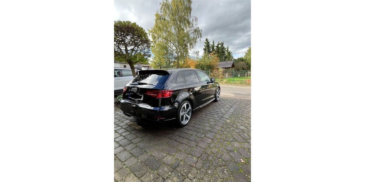 Audi A3 99.521 km 18.300 € Trierscheid 53520
