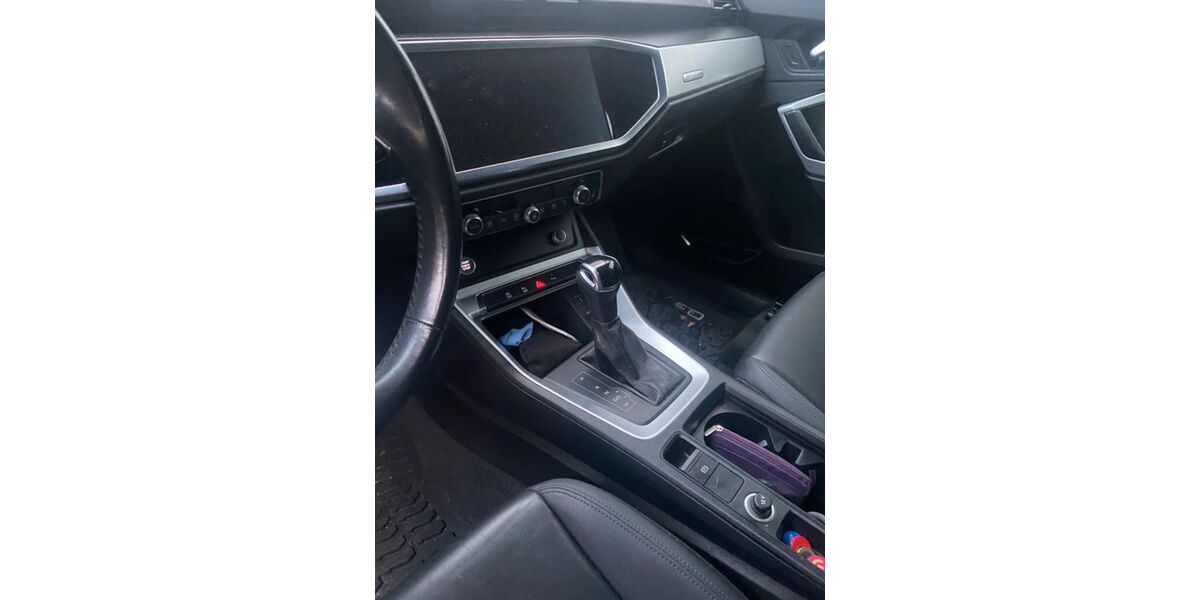 Audi Q3 90.200 km 24.700 &euro; Würzburg 97070