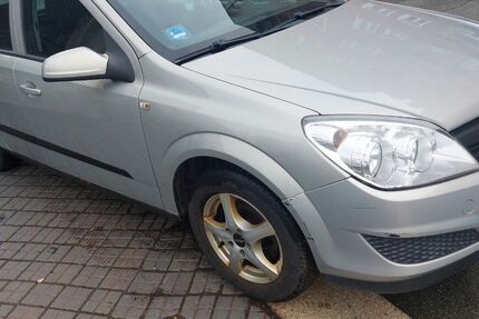 Opel Astra 220.000 km 1.400 &euro; Plauen 08523