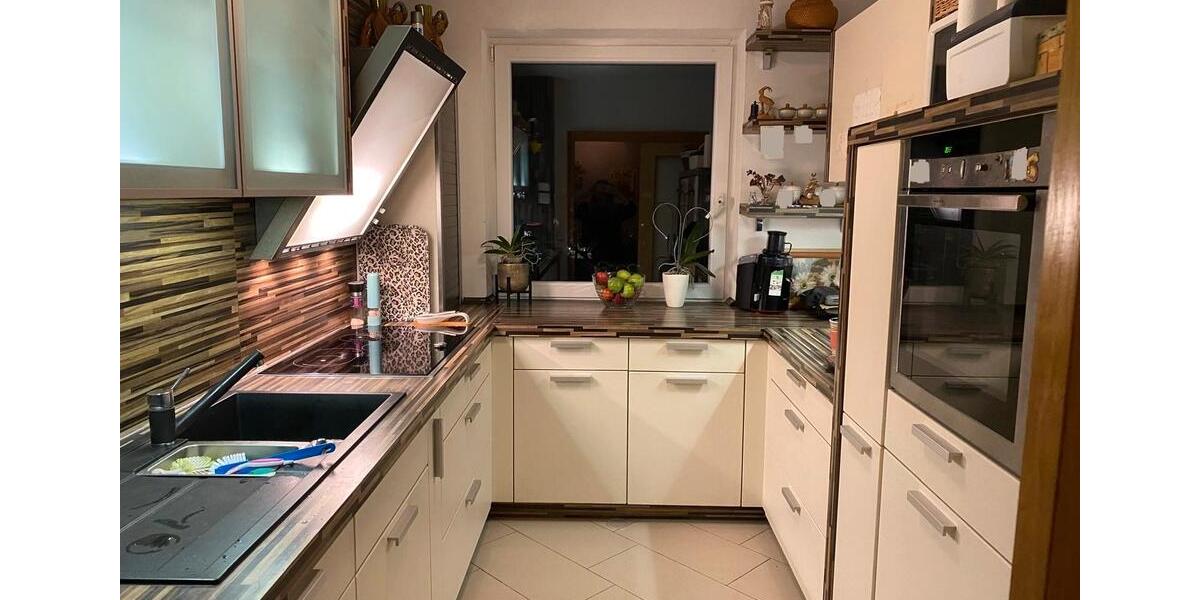 Etagenwohnung Kaiserslautern Bahnheim - 4 Zimmer, 88 m&sup2;, 230.000&euro; | Angebot:27157649