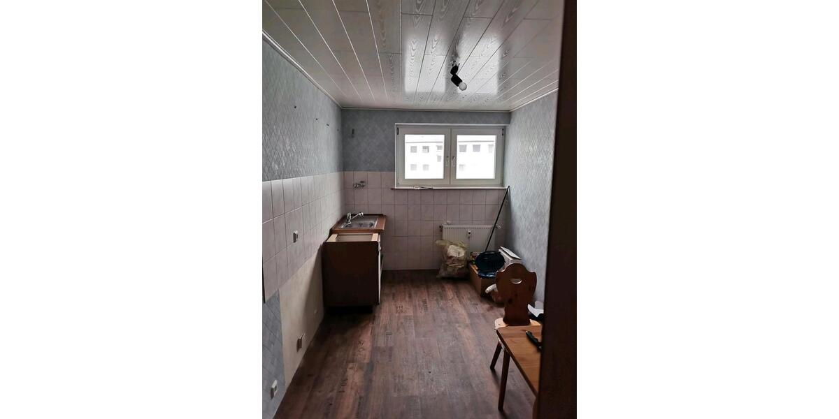 Etagenwohnung Marsberg - 1 Zimmer, 94 m&sup2;, 85.000&euro; | Angebot:26815408