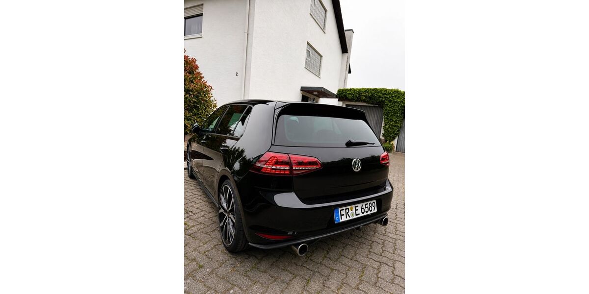 VW Golf 95.600 km 16.200 &euro; Pfaffenweiler 79292