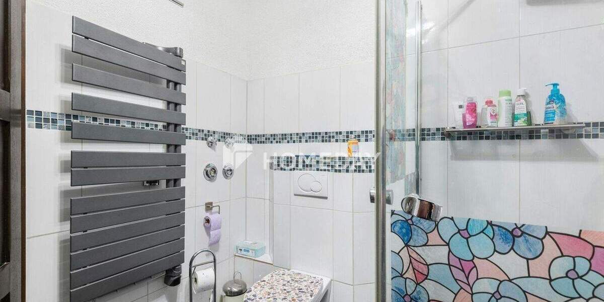 Etagenwohnung Taunusstein-Hahn Hahn - 2 Zimmer, 77 m&sup2;, 229.900&euro; | Angebot:24810491